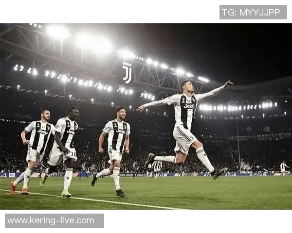 1999年尤文图斯与曼彻斯特联巅峰对决回顾与分析 1999年尤文图斯与曼彻斯特联巅峰对决回顾与分析