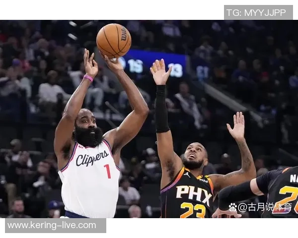 快船队与太阳的激烈对决展现篮球魅力与团队精神的巅峰时刻