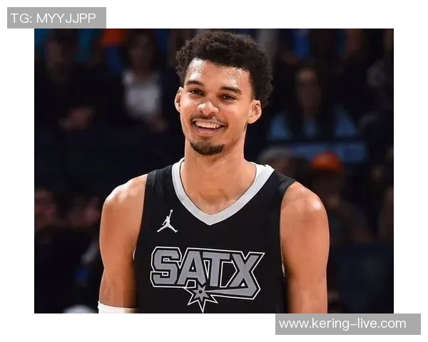 文班亚马新秀赛季表现惊艳场均20分10篮板3盖帽独占鳌头